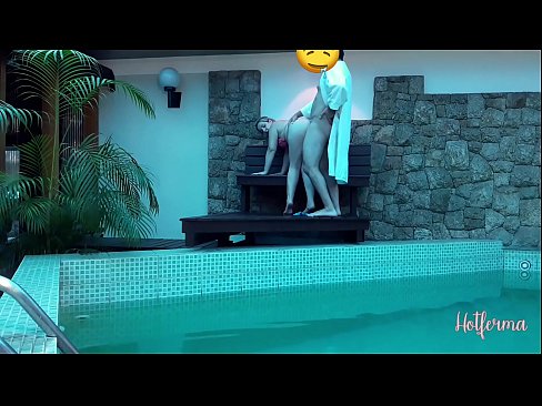 ❤️ Bos mengundang pelayan ke kolam renang, tetapi tidak bisa menahan panas ❌ Porno di id.xywewl.top ️❤